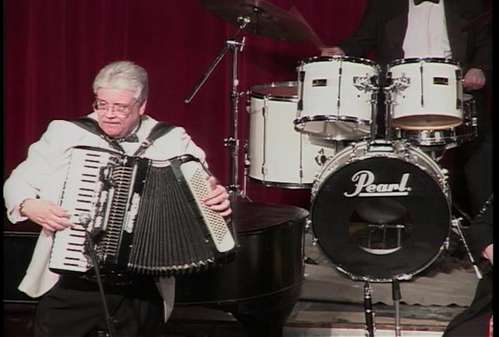 Ron Smolen w/ his accordion